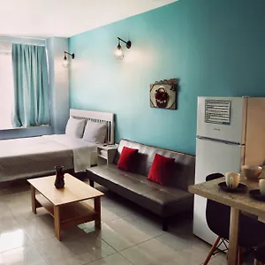 Apartament Menta, Salonic